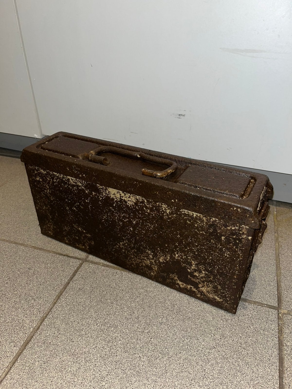 Caisse Mg ww2, Enlèvement ou Envoi