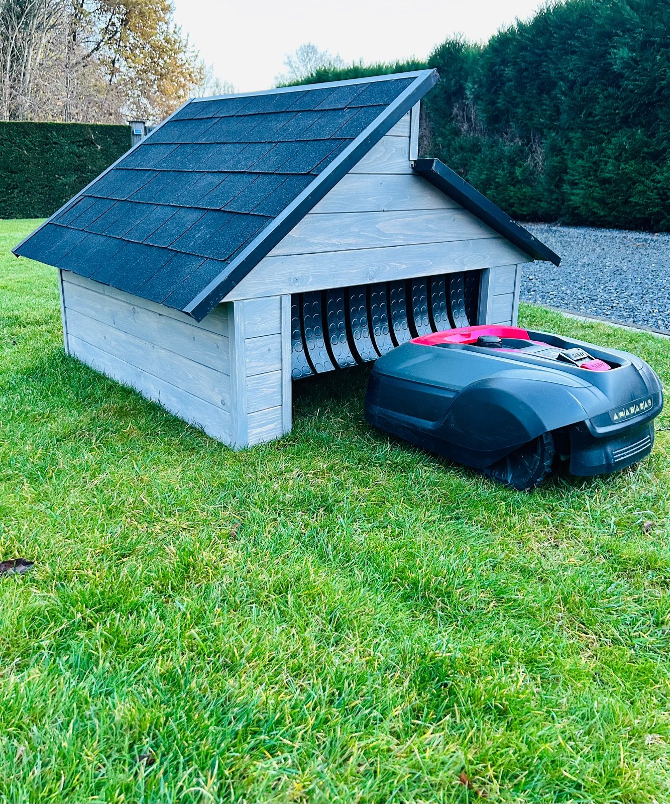 Robotmaaier garage, Ophalen