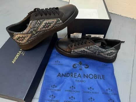 Magnifiques Baskets (neufs) taille 41. Prix 75€, Enlèvement ou Envoi, Neuf