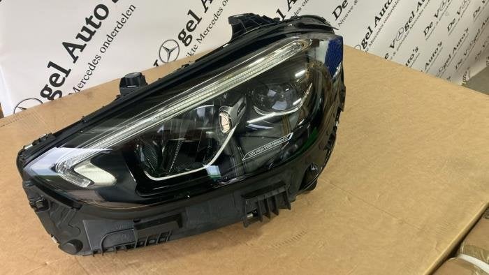 Phare gauche d'un Mercedes C-Klasse, Autos : Pièces & Accessoires, Neuf, 3 mois de garantie, -, -