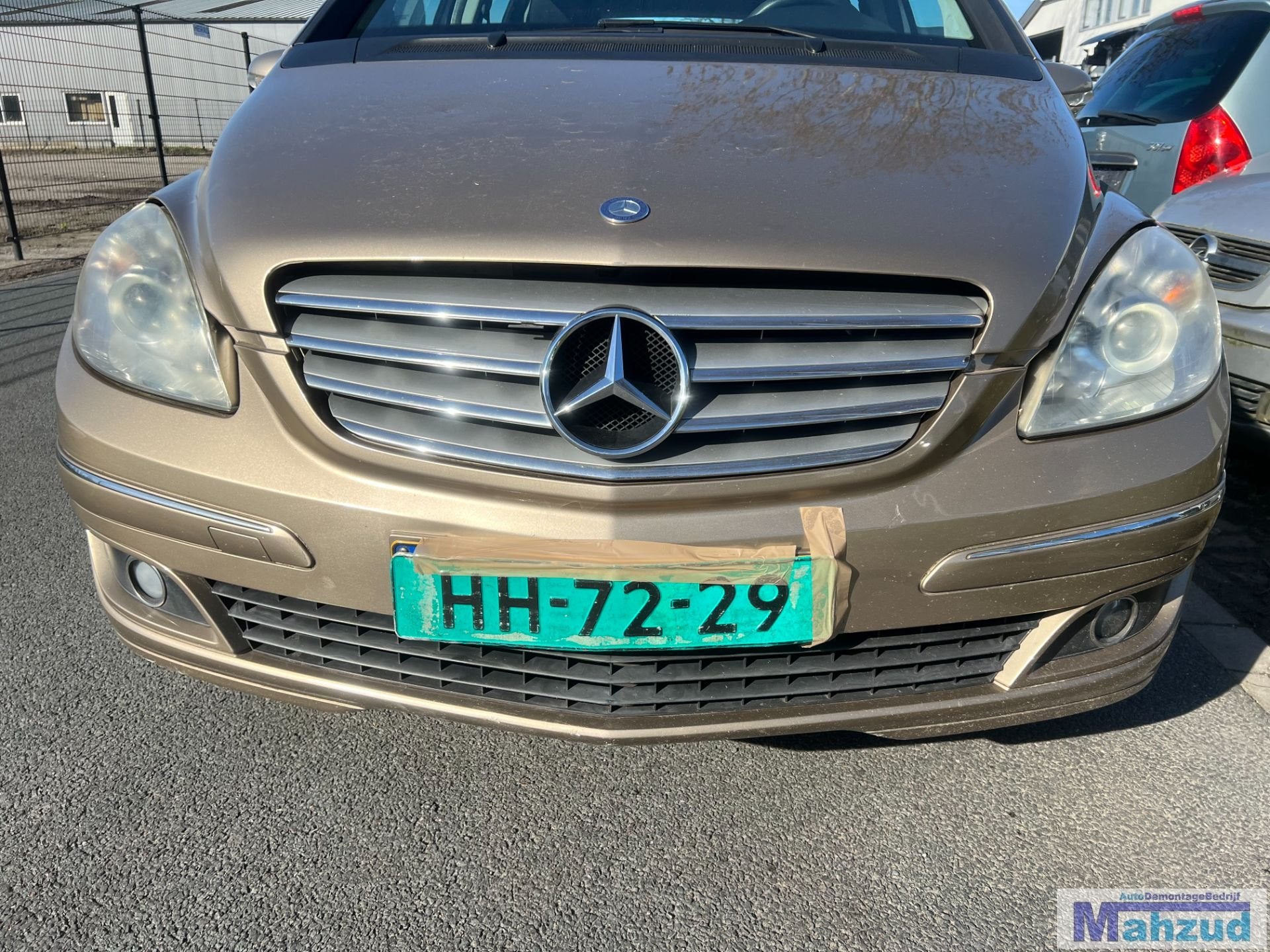 MERCEDES B KLASSE W245 BRONS 791 voorbumper 2005-2011, Auto-onderdelen, Gebruikt, Mercedes-Benz AG, Mercedes-Benz, Mercedesstrasse 120
70372  Stuttgart, DE