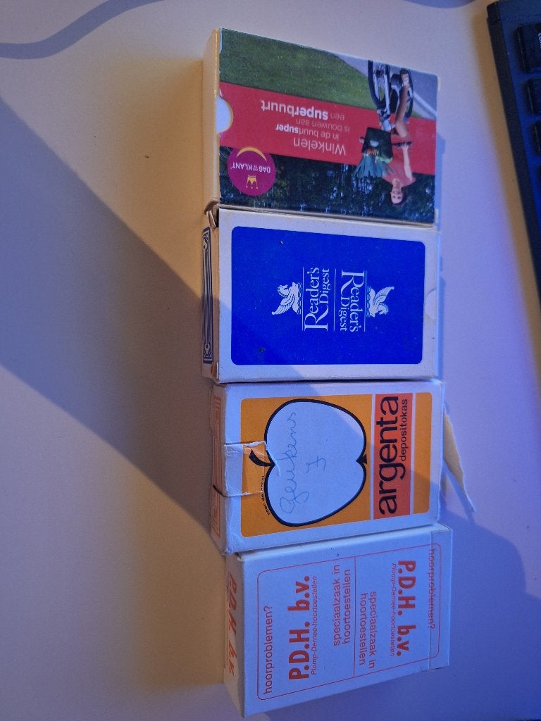 kaartspellen speelkaarten, Hobby en Vrije tijd, Gezelschapsspellen | Kaartspellen, Ophalen of Verzenden, Zo goed als nieuw