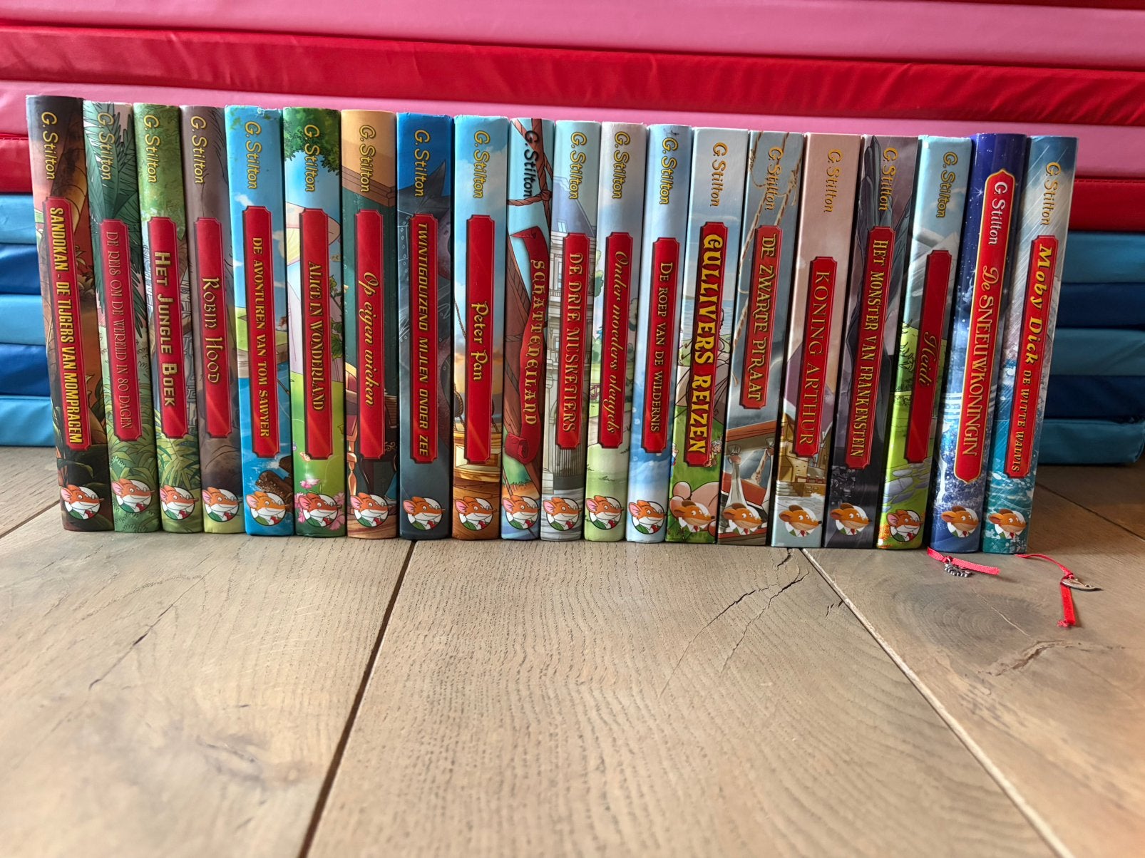 Geronimo Stilton - Klassiekers - 20 stuks, Ophalen of Verzenden, Zo goed als nieuw, Fictie algemeen