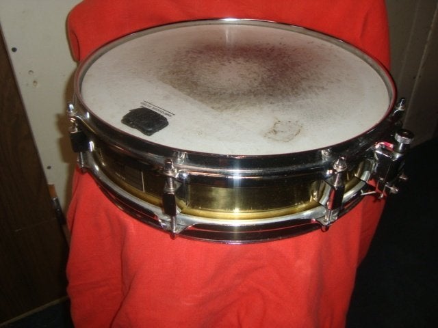 Gebruikt / vintage: Pearl Brass Piccolo 90’s snare 20250319, Muziek en Instrumenten, Ophalen of Verzenden, Gebruikt, Trommel