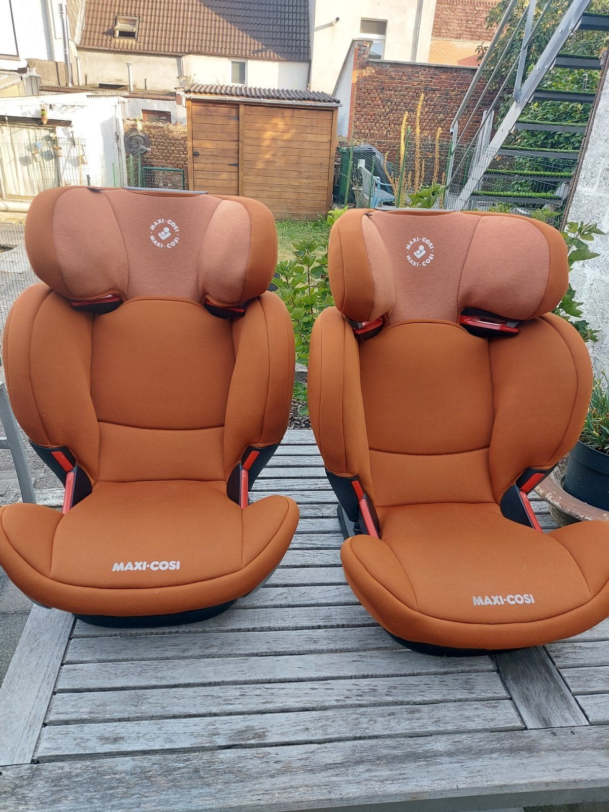 2 kinderstoelen van maxi cosi, Ophalen, Isofix
