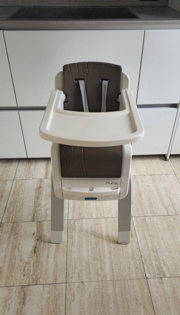 eetstoel NUNA ZAAZ, Kinderen en Baby's, Kinderstoelen, Aanschuifbaar, Afneembaar eetblad, Gordel(s), Ophalen