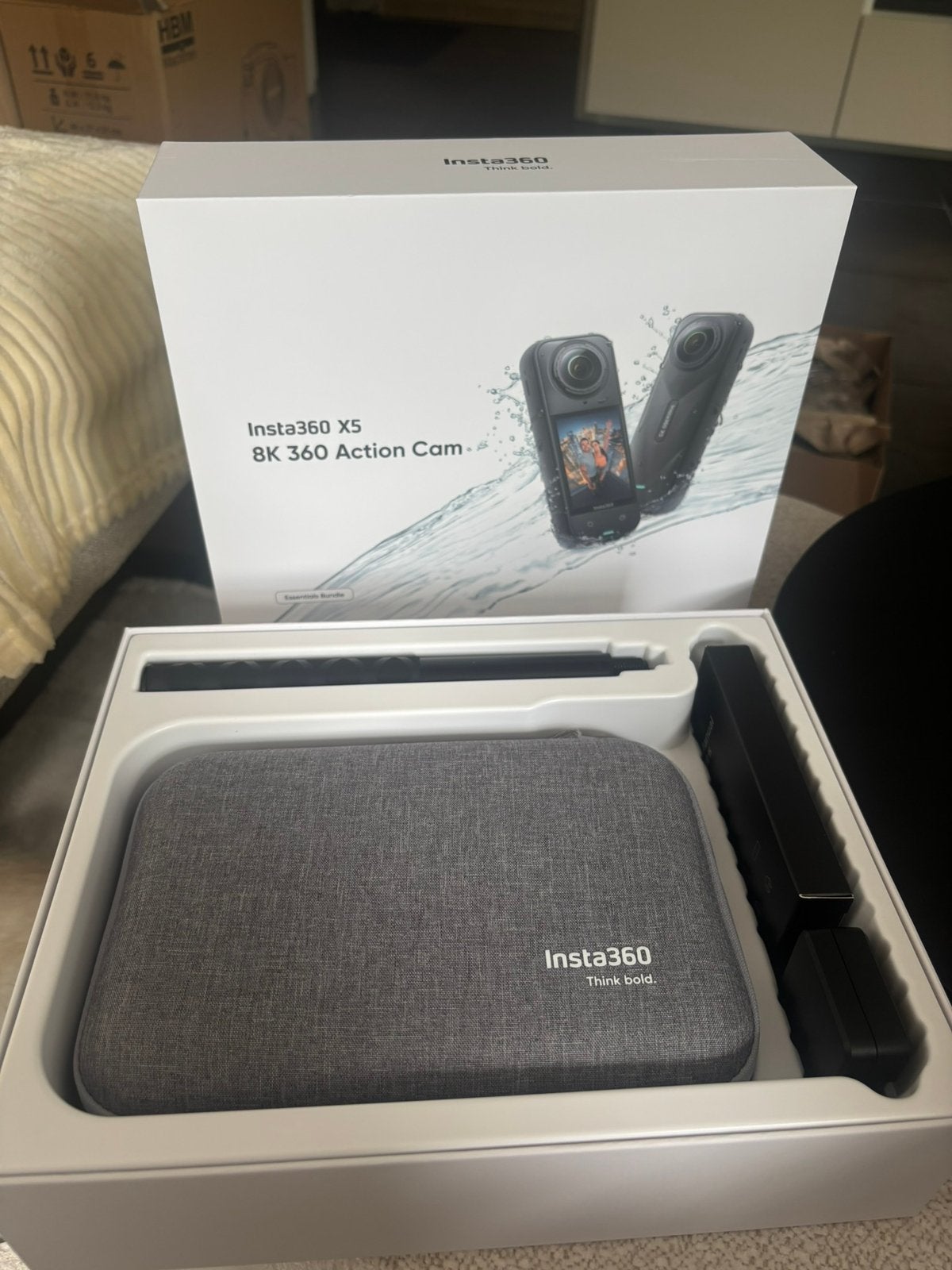 Insta 360 x5 essentials bundle, Ophalen of Verzenden, Zo goed als nieuw