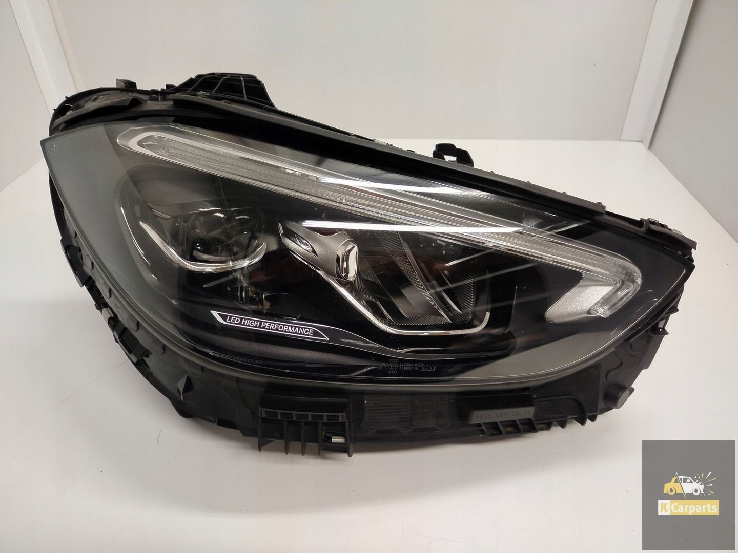 Feu droit haute performance Full LED pour Mercedes Classe C, Info@fabrikant.eu, Fabrikant BV, Fabrikantstraat 1
1000 AA  Amsterdam, NL