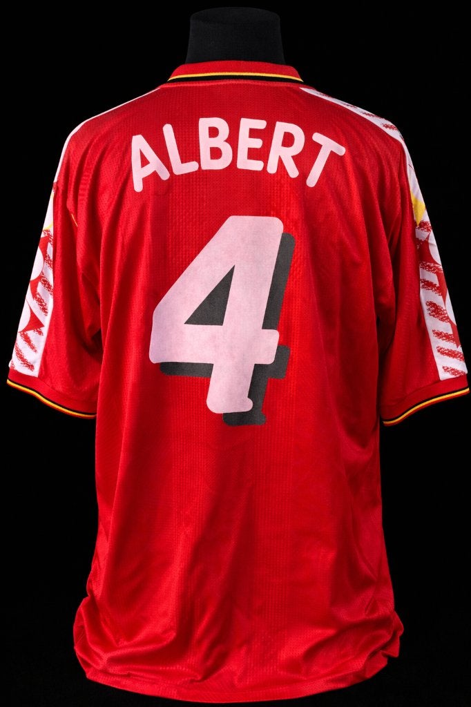 Nieuw fotoboek met alle matchworn shirts Rode Duivels, Ophalen of Verzenden, Nieuw, Boek of Tijdschrift
