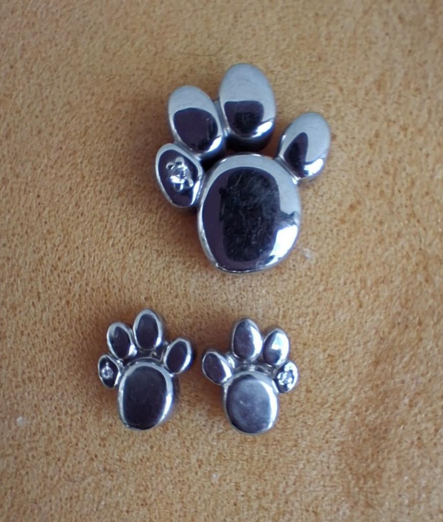 magnetische juwelensetje dierenpootjes, Enlèvement ou Envoi, Comme neuf, Blanc