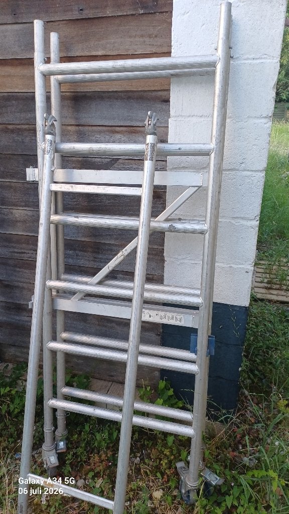 Altrex rolstelling 11 meter, Doe-het-zelf en Bouw, Steigers, Gebruikt, Rolsteiger of Kamersteiger, 5 meter of hoger, Ophalen