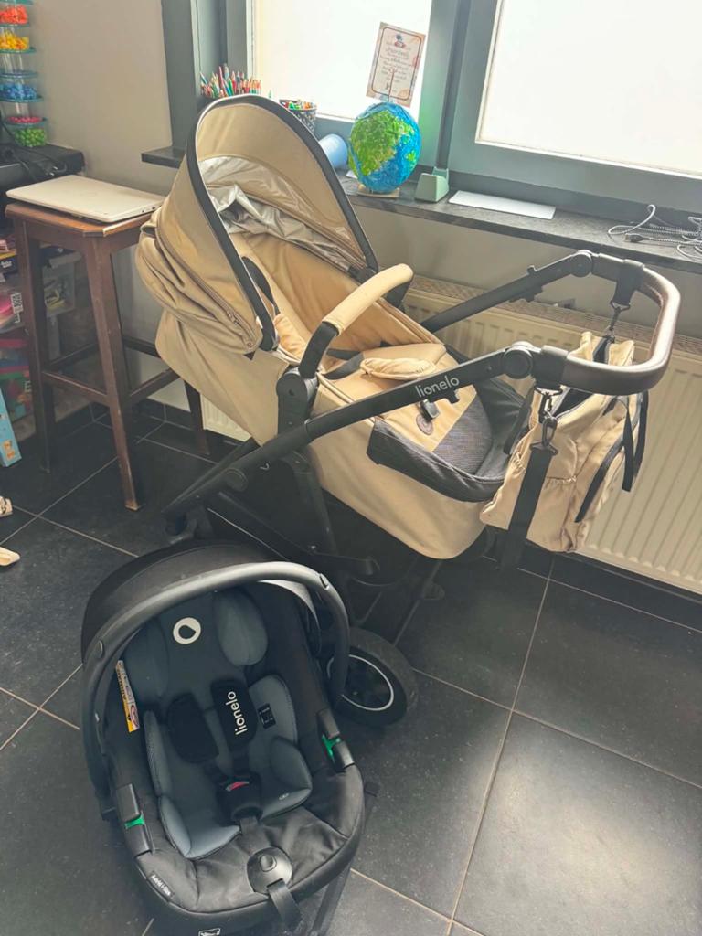 3 in 1 kinderwagen hele goede staat!, Kinderen en Baby's, Kinderwagens en Combinaties, Ophalen of Verzenden, Kinderwagen