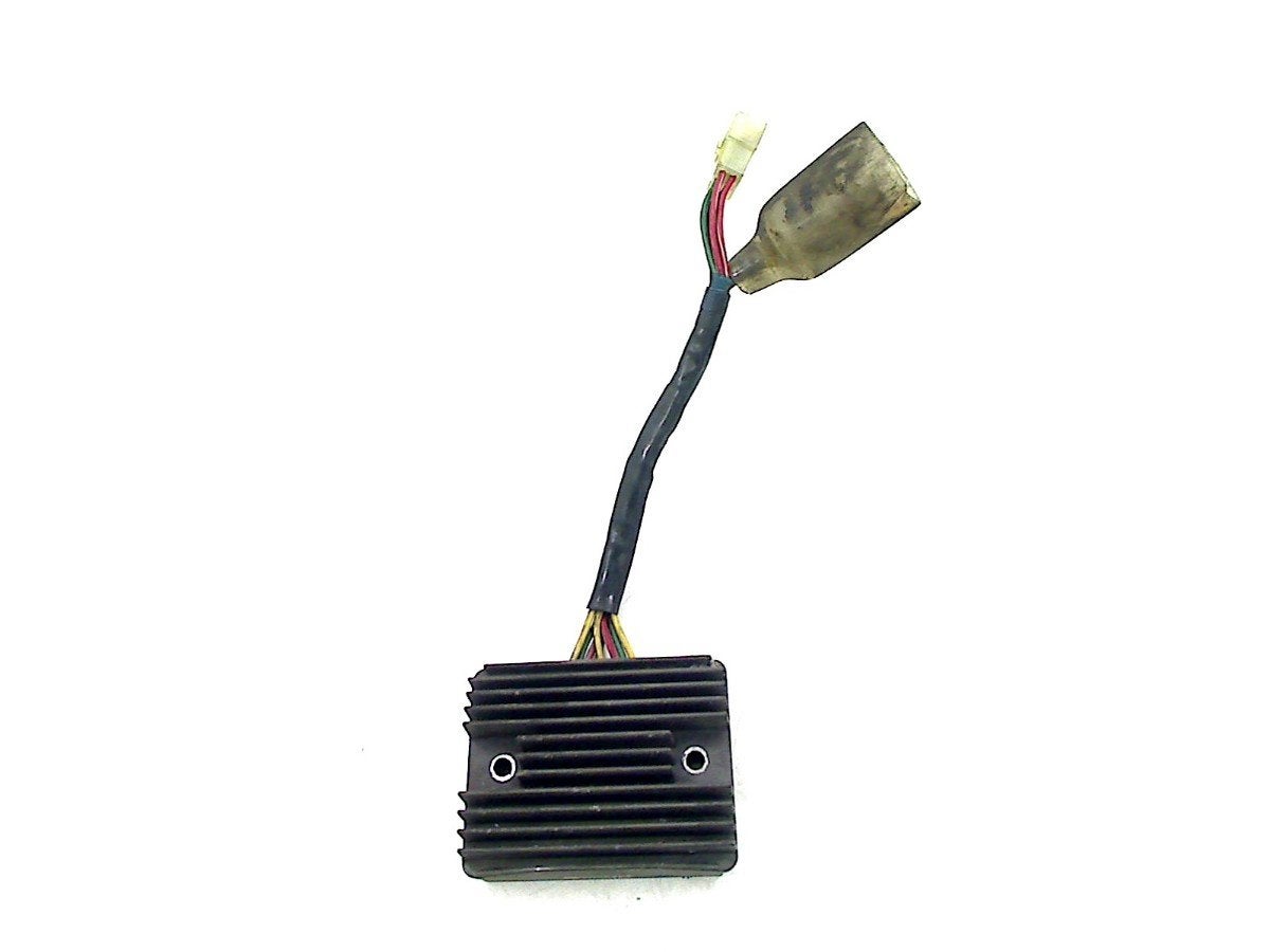 SPANNINGSREGELAAR VFR 800 VTEC 2002-2013 (VFR800 RC46), Honda Center GmbH, Gebruikt, Info@honda.de, Hanauer Landstraße  222-224
60314  Frankfurt am Main, DE