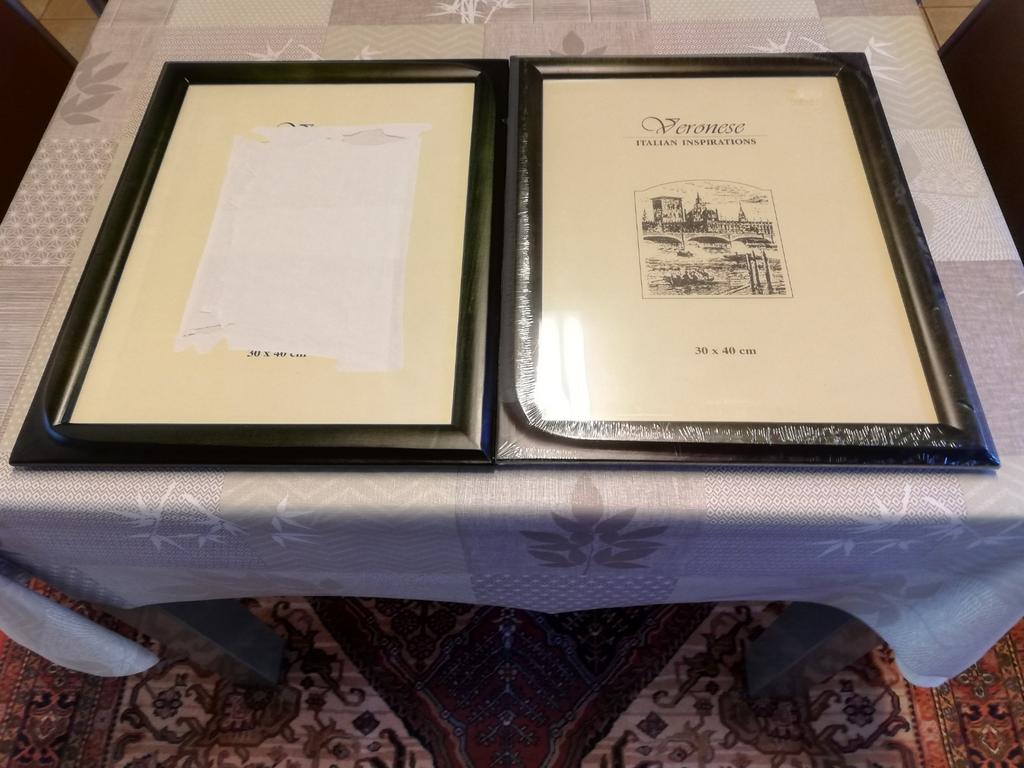 2x Kaders groen fotomaat 30x40, Ophalen