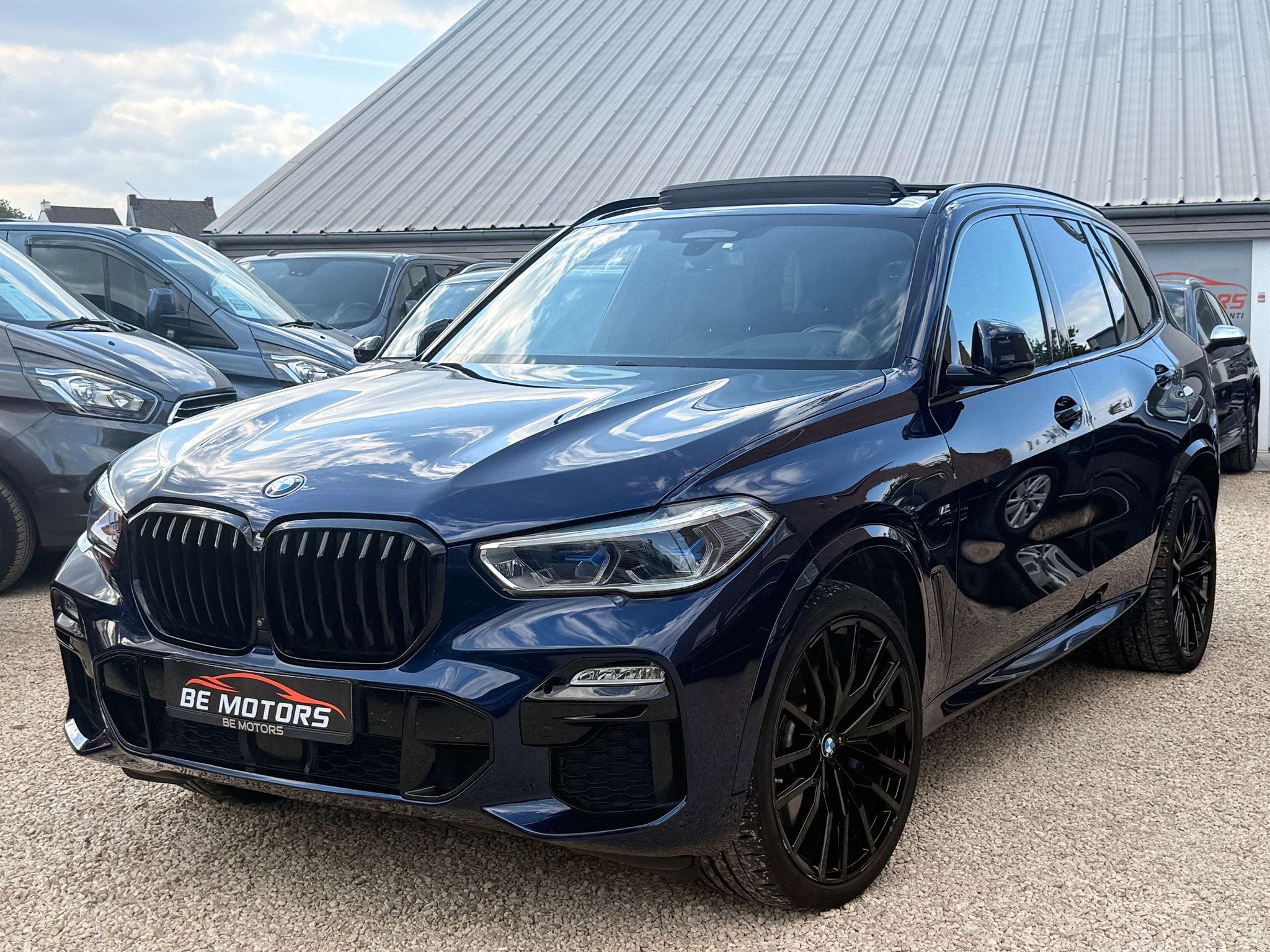 BMW X5 PHEV 3.0A xDrive45e M-SPORT 285CV TVAC SKYLOUNGE PANO, Achat, Noir, 5 portes, 6 cylindres