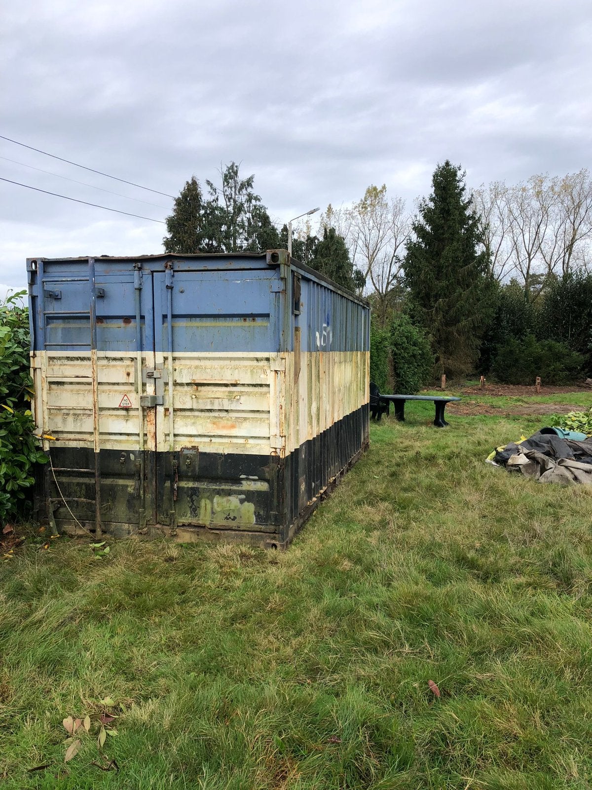 Container