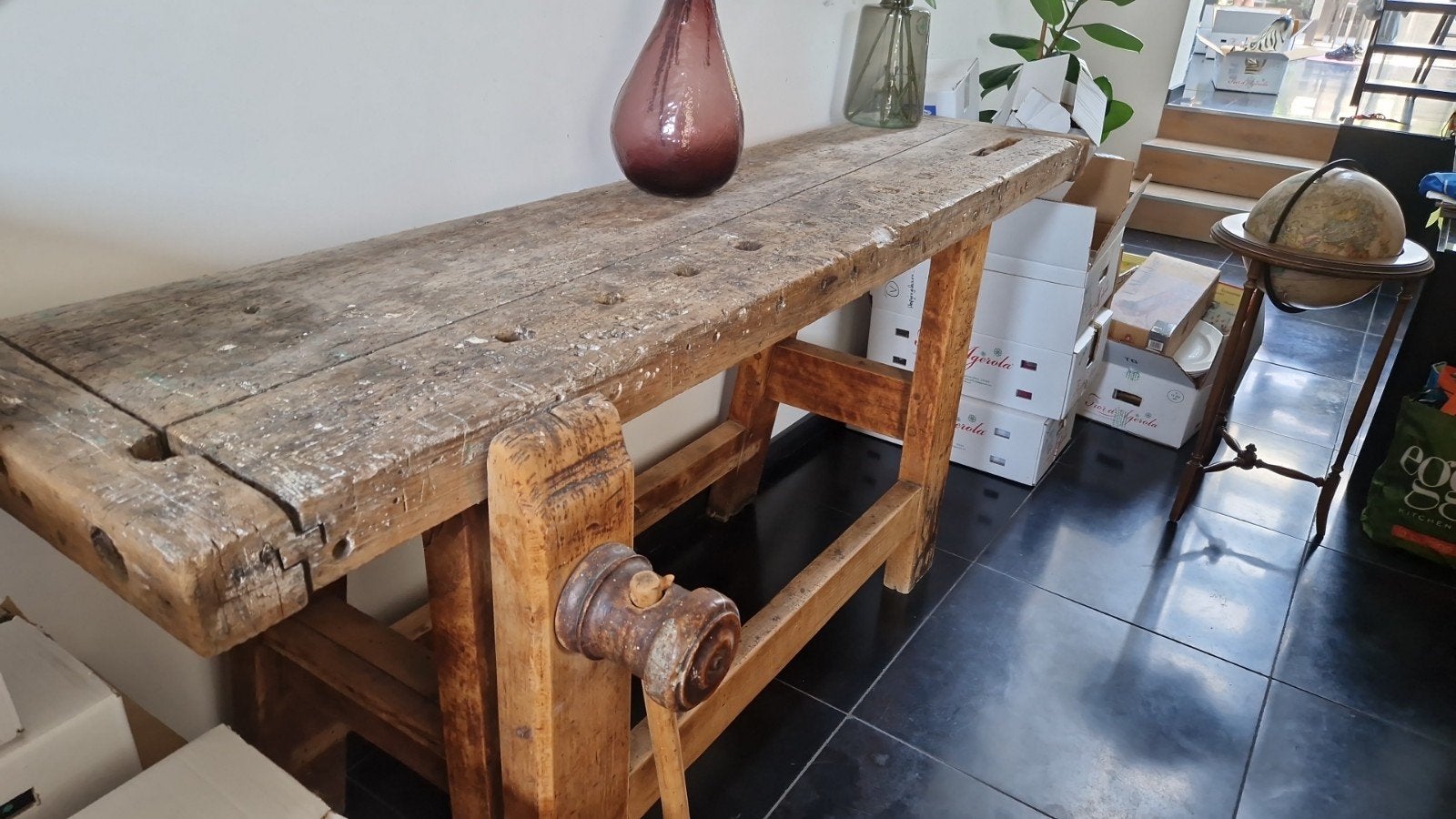 Oude houten timmermanswerkbank  – vintage interieur -, Ophalen