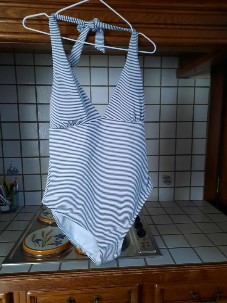 Badpak maat XL, Kleding | Dames, Ophalen, Zo goed als nieuw, Badpak