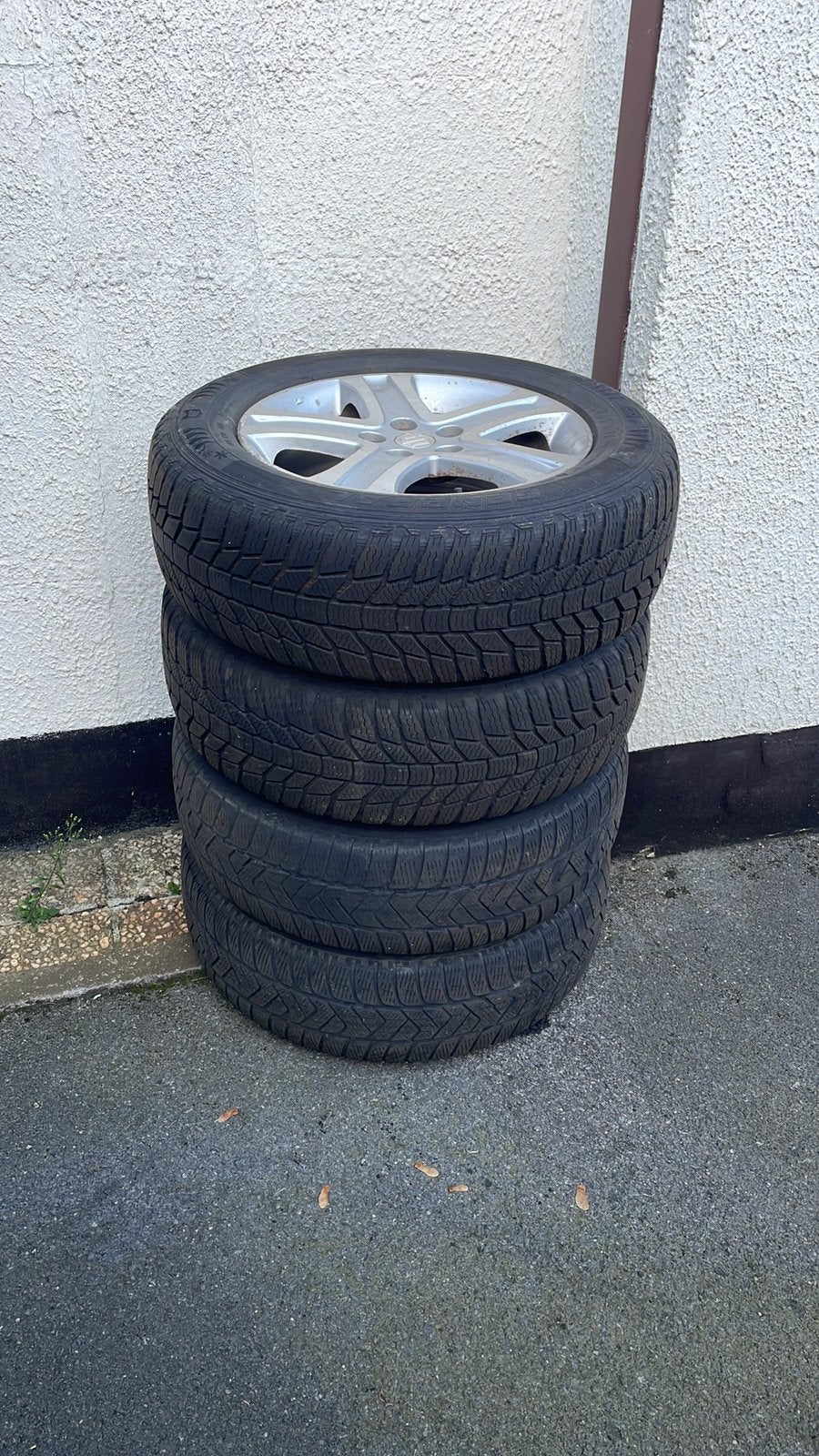 Velgen met winterbanden 225/65R17, Auto-onderdelen, Ophalen, Winterbanden, Velg(en)