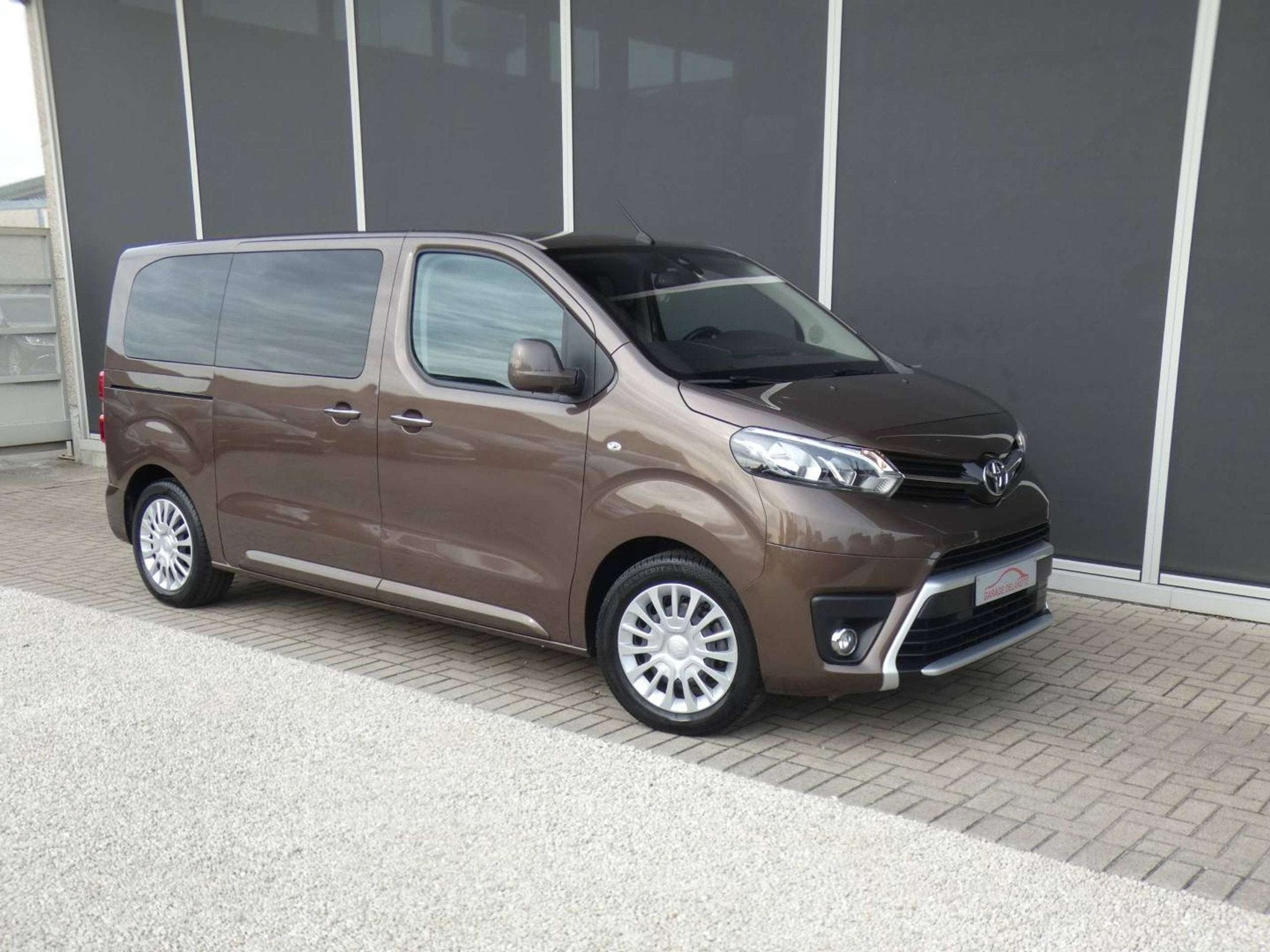 Toyota ProAce Verso 2.0D AUTOMAAT 177pk MPV 8PL +Carplay +GP, Stof, Gebruikt, 4 cilinders, 190 g/km