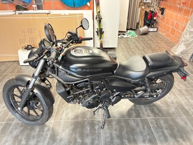 Kawasaki Eliminator - BIJNA NIEUW!, Motoren, 2 cilinders, Chopper, Gebruikt, Particulier