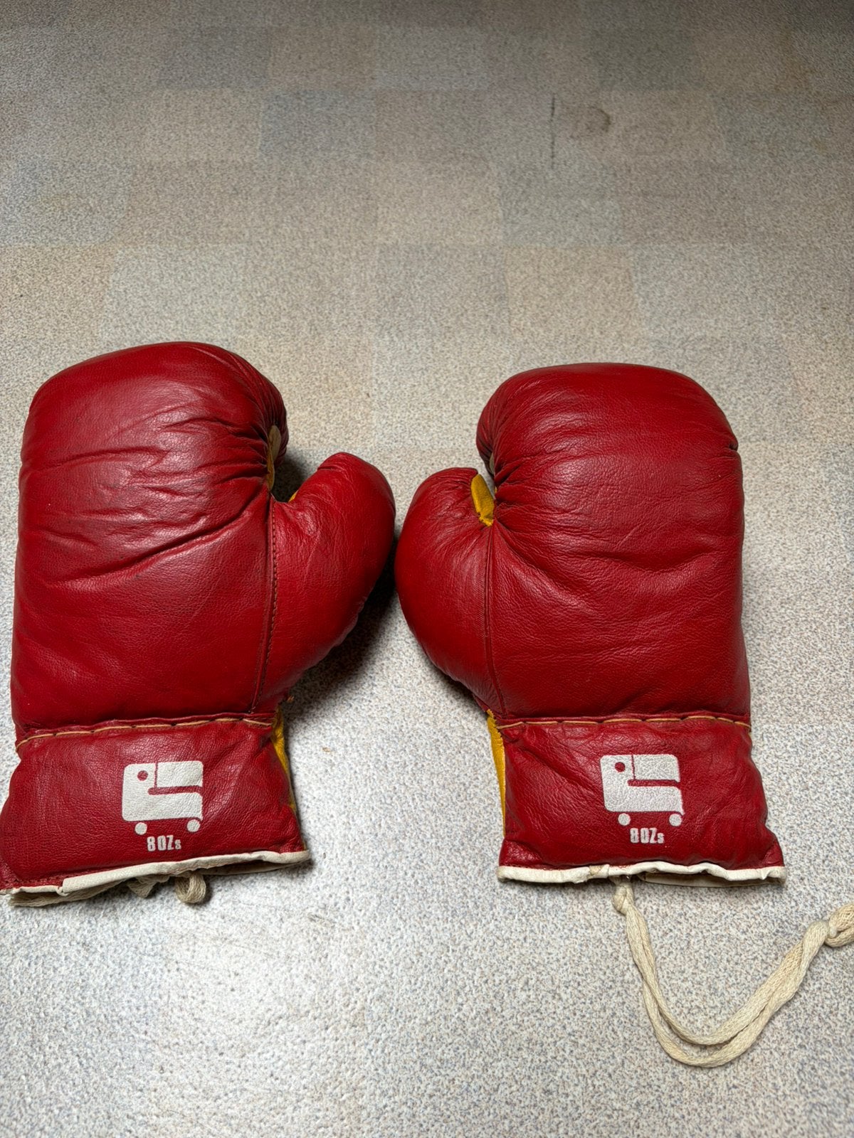 Kinder bokshandschoenen, Sport en Fitness, Ophalen of Verzenden, Gebruikt