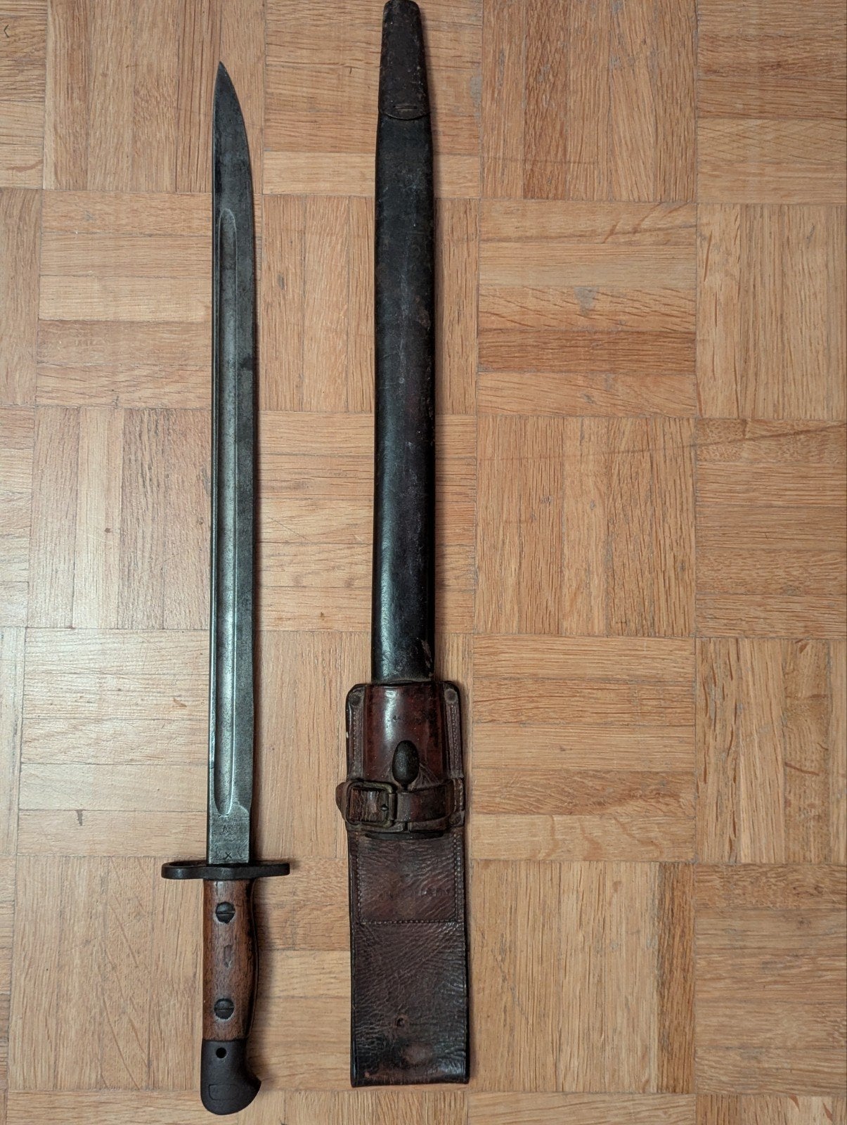 Bajonet Australië ww2 of ww1, Verzamelen, Ophalen of Verzenden, Landmacht, Kleding of Schoenen
