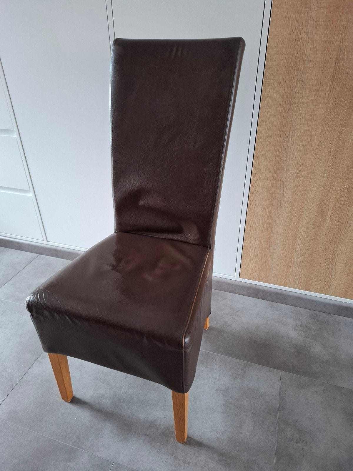 6 stoelen - gratis af te halen, Huis en Inrichting, Stoelen, Ophalen