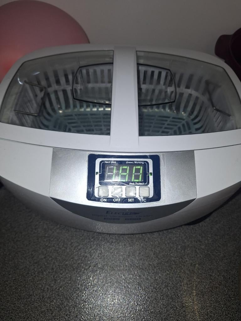 Ultrasoon reiniger 2500ml met verwarming – professioneel – €, Ophalen