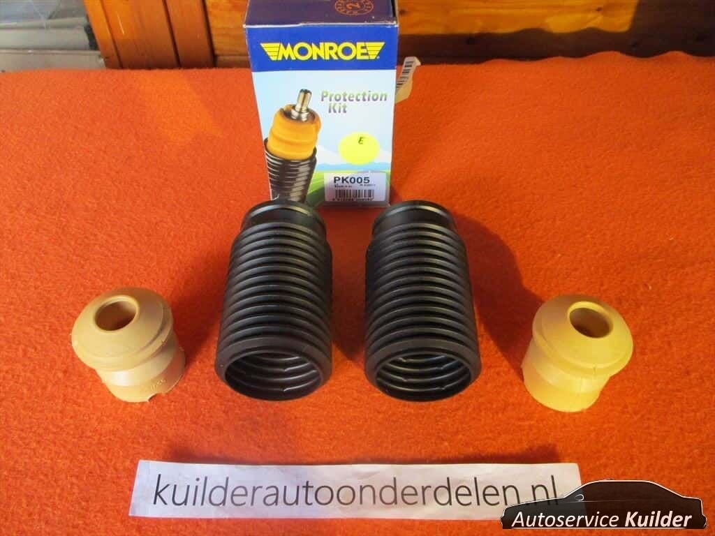 Set veerpoothoezen OPEL Astra F MONROE Nieuw, Neuf, -, Opel, -