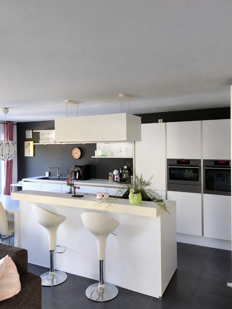 Te Koop: Volledige keuken met kookeiland en 5 toestellen., Sans poignée, Enlèvement, Utilisé, Cuisine à paroi simple