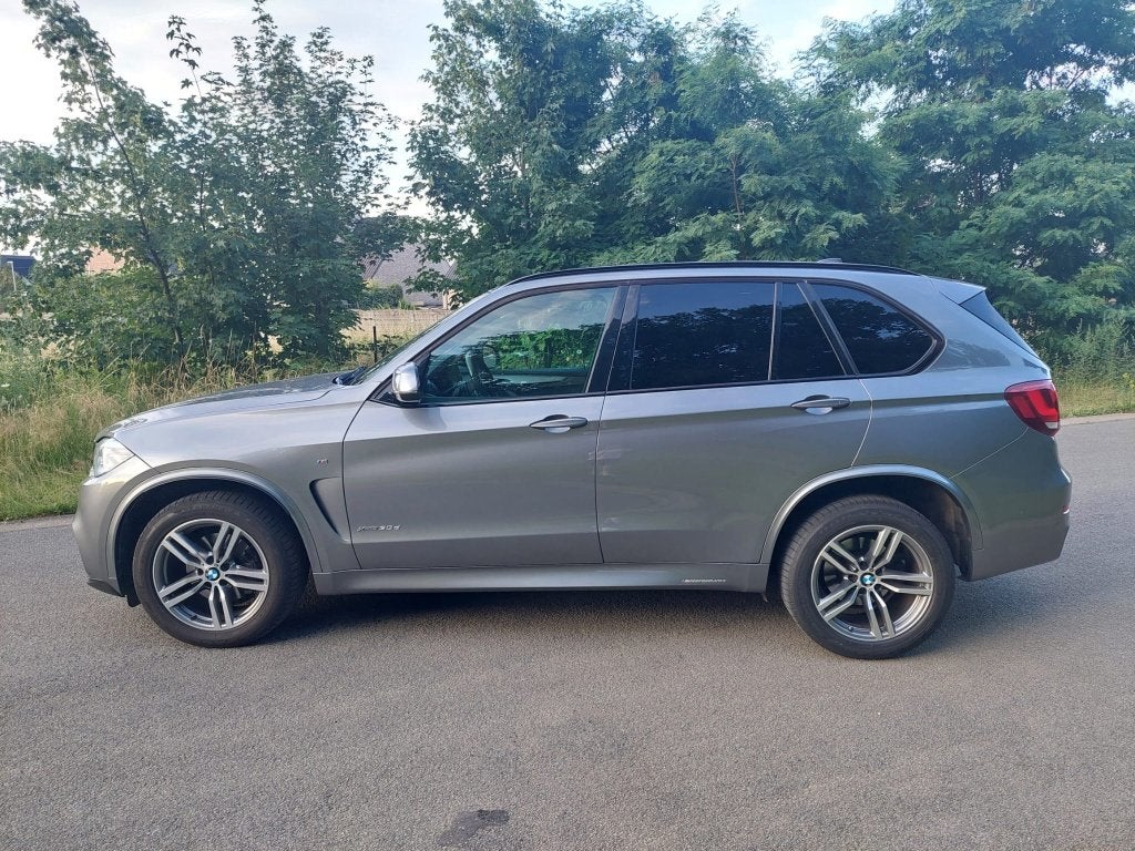 BMW X5 xdrive ., Auto's, BMW, Automaat, 4 deurs, 2993 cc, 2145 kg