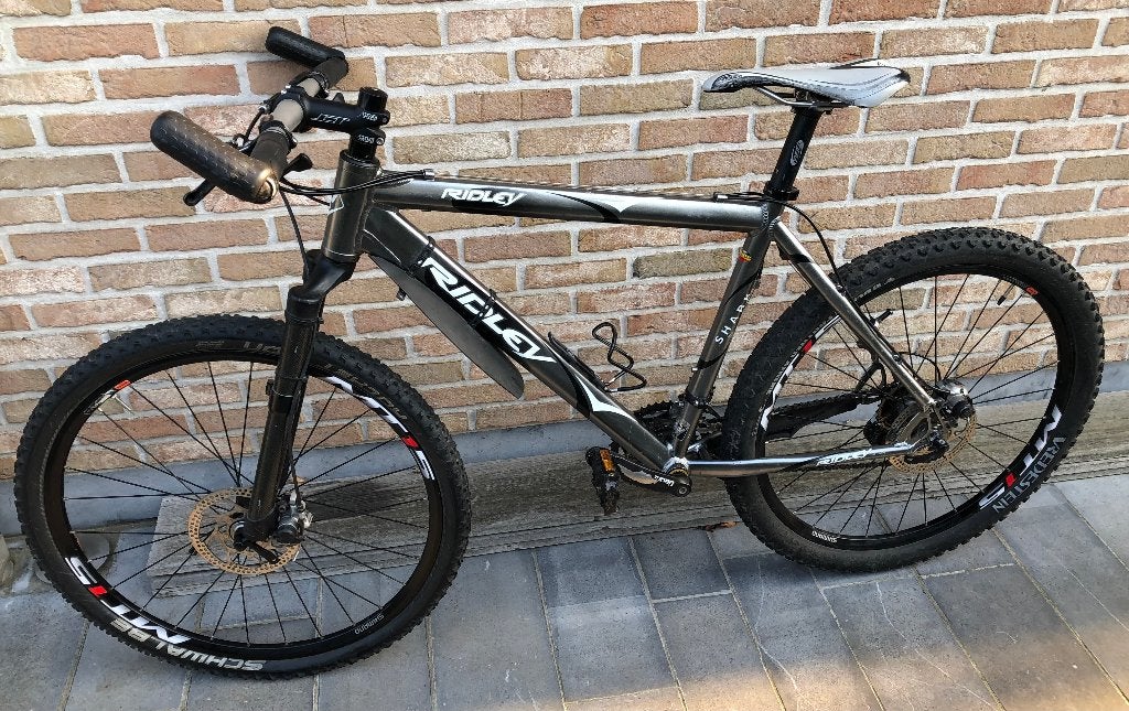 Vélo de montagne en aluminium Ridley (Shimano Deore XT), Vélos & Vélomoteurs, Frein sur jante, 49 à 53 cm, Comme neuf, Enlèvement