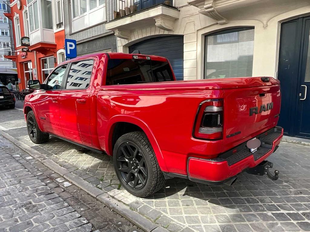 RAM D1 LARAMIE Transport léger, Autos, Autres marques, Achat, Entreprise, Boîte manuelle