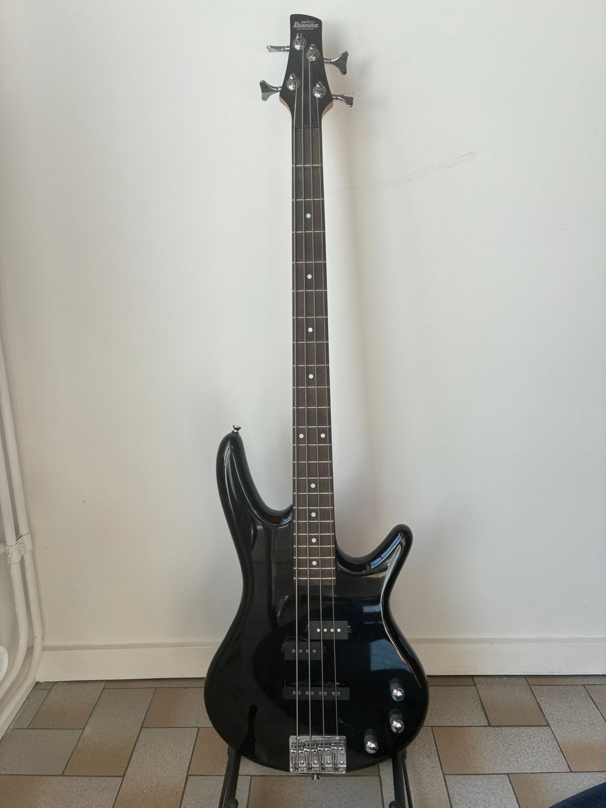 Ibanez basgitaar, Musique & Instruments, Enlèvement, Comme neuf