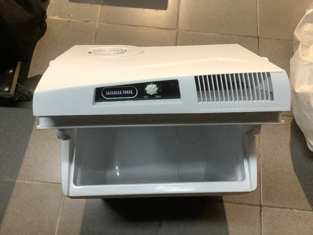 Mobicool ME 24 Koelbox (12V/230V) |, Caravanes & Camping, Enlèvement, Utilisé, Glacières, Électrique