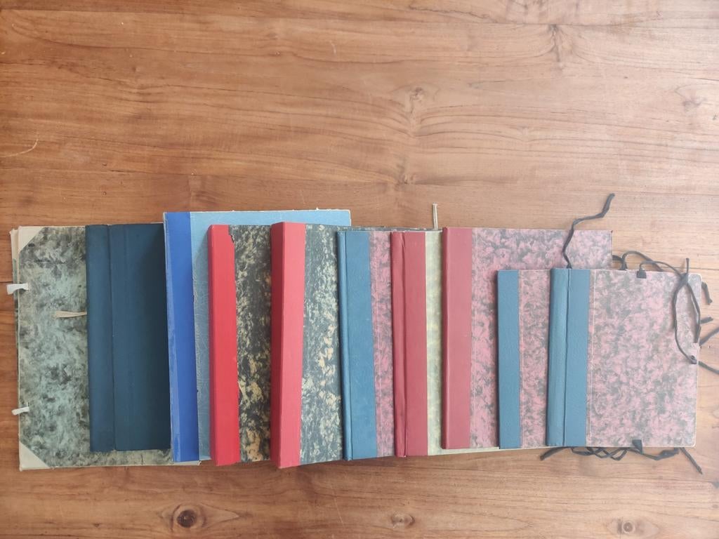 Chemises vintage originales des années 1960 — Charme intempo, Divers, Fournitures scolaires, Utilisé, Enlèvement ou Envoi