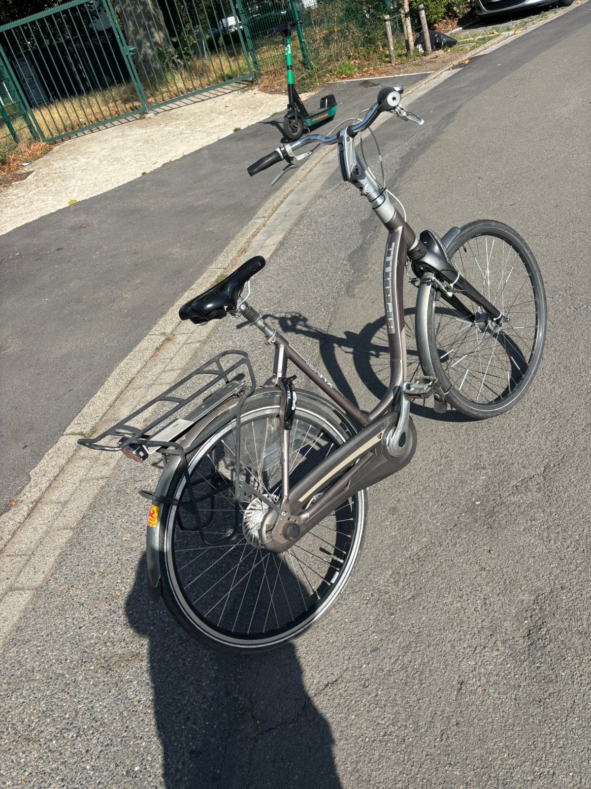 SPARTA damesfiets, Fietsen en Brommers, Ophalen, Zo goed als nieuw