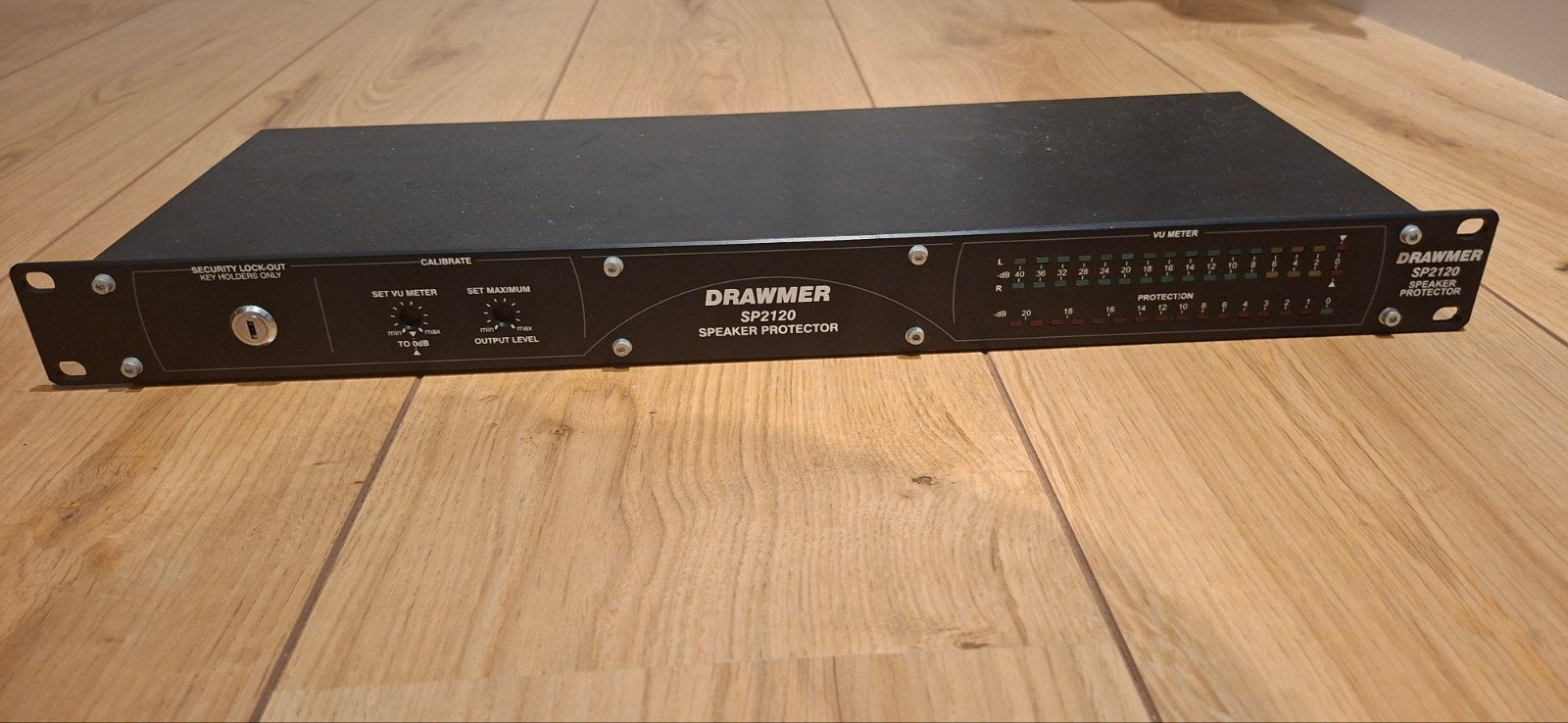 Drawmer SP2120 Speaker Protector – Professionele Speakerbeve, Audio, Tv en Foto, Overige systemen, Zo goed als nieuw, 120 watt of meer