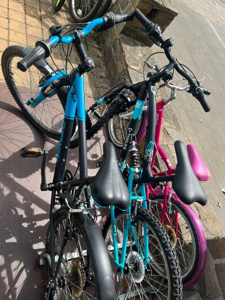 Vtt, Enlèvement