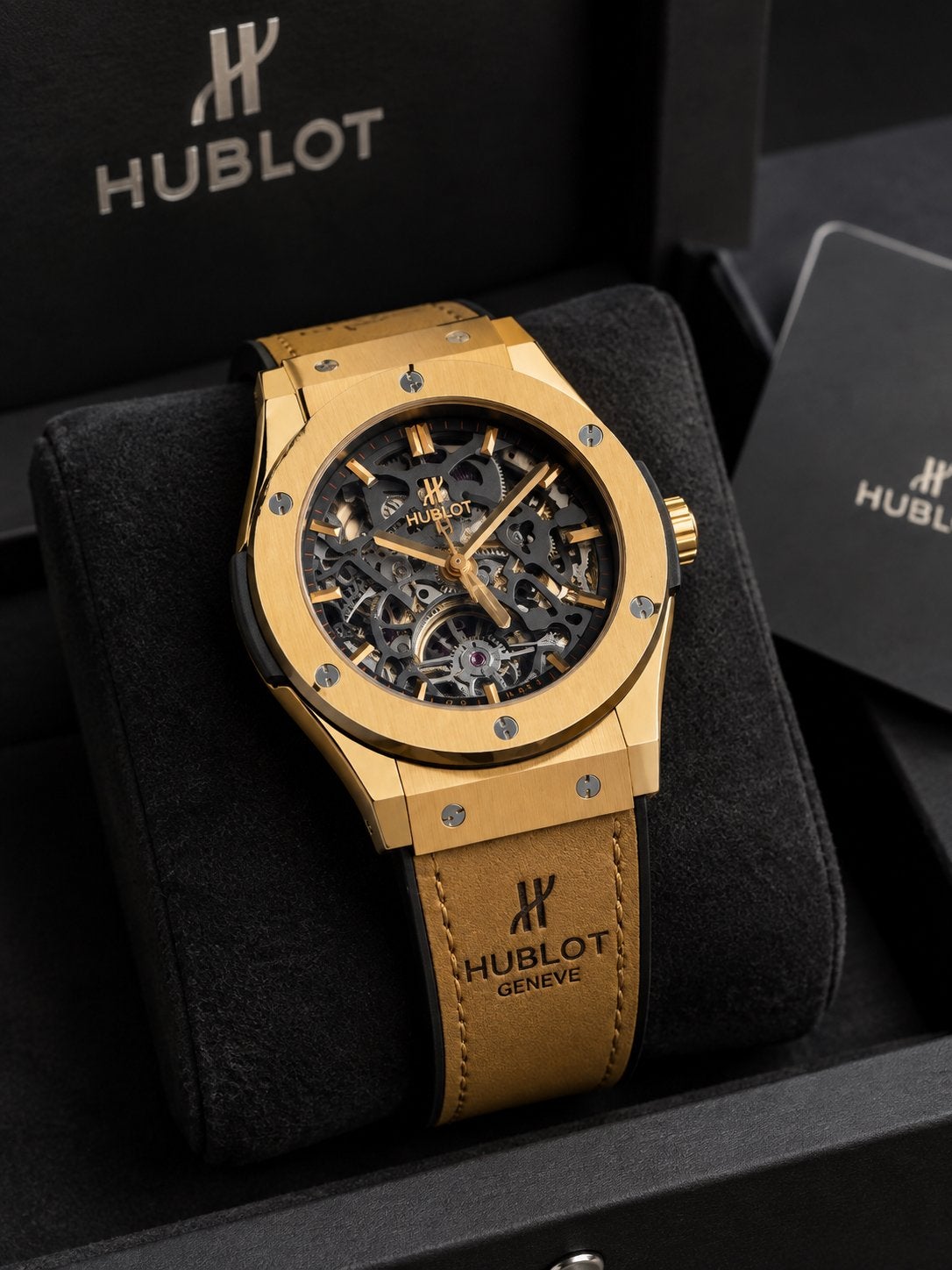 Hublot Classic Fusion / Aerofusion Skeleton in King replica, Bijoux, Sacs & Beauté, Enlèvement ou Envoi, Comme neuf, Or