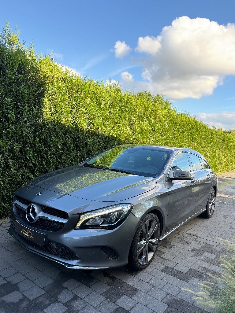 Mercedes CLA180 2019, Autos, Euro 6, Entreprise, Boîte manuelle, Noir