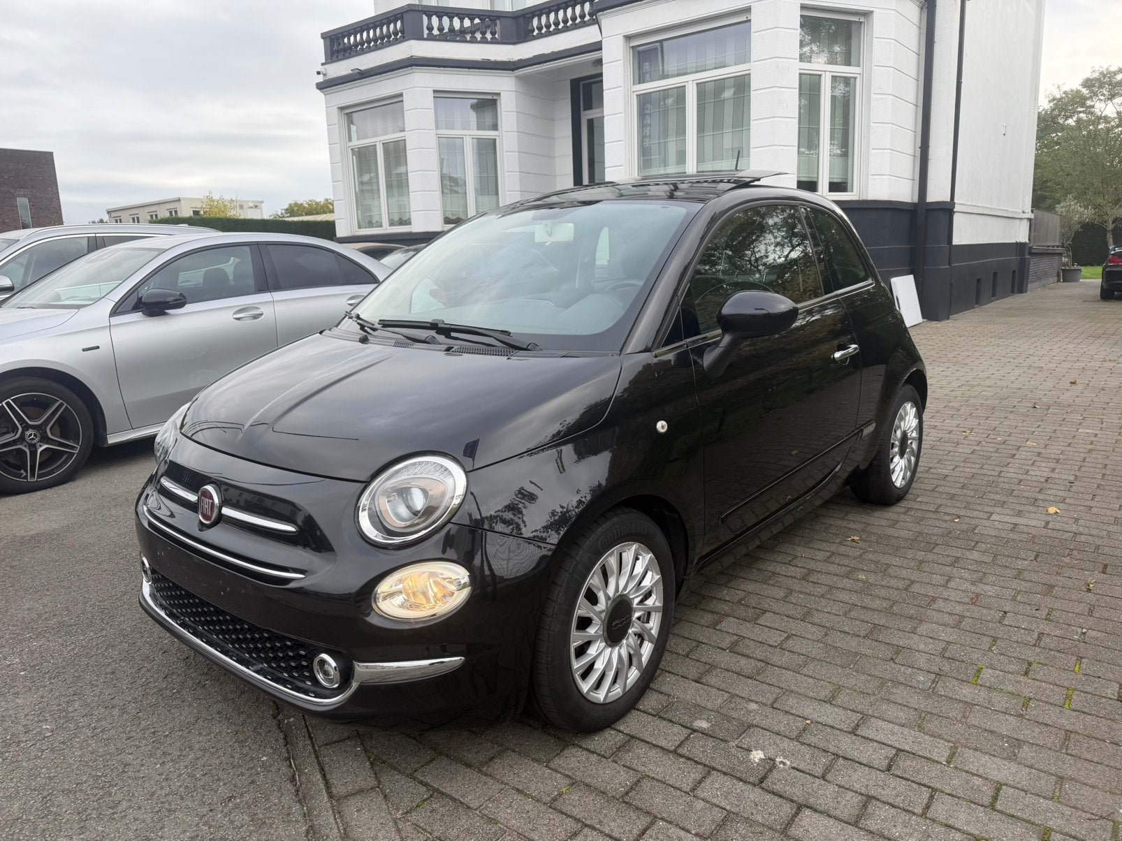 Fiat 500 0.9Cc Pano*Navi*Pdc*Xenon*Ass*2016*67.000km CARPASS, Auto's, Voorwielaandrijving, Dealer onderhouden, Stof, 899 cc