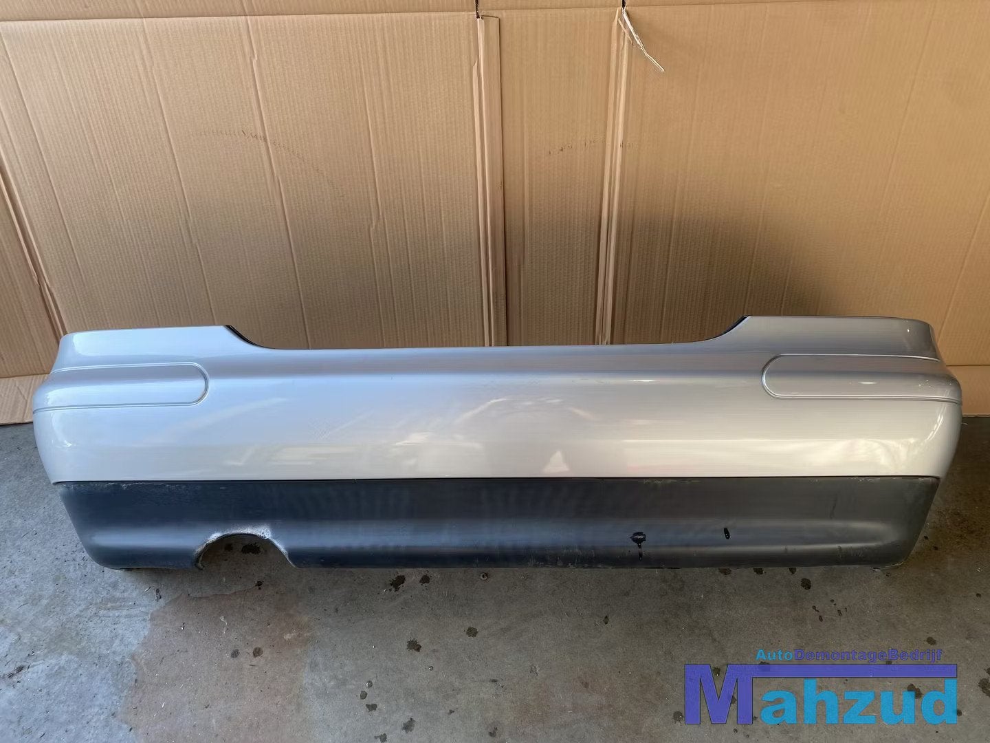 Mercedes SLK R170 ZILVER 744 achterbumper 1996-2004, Gebruikt, Mercedes-Benz AG, Mercedes-Benz, Mercedesstrasse 120
70372  Stuttgart, DE