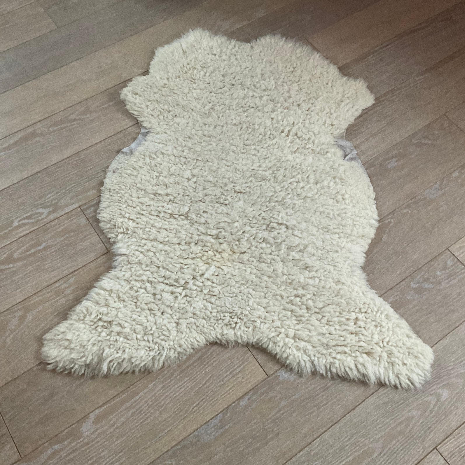 Schapenvacht, Huis en Inrichting, Gebruikt, 100 tot 150 cm, Crème, Overige vormen