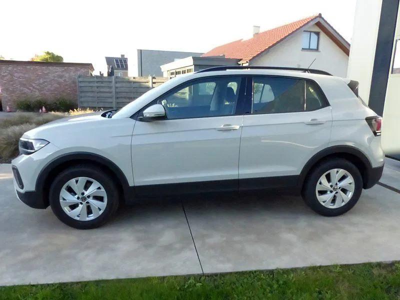 Volkswagen T-Cross Life Adaptieve Cruise Control, parkeersen, Auto's, Volkswagen, USB, Zwart, 95 pk, Bedrijf