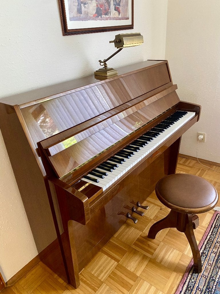 Piano Schimmel 112 - Année 1984 – tabouret et lampe inclus, Musique & Instruments, Pianos, Utilisé, Piano, Brun, Brillant, Enlèvement