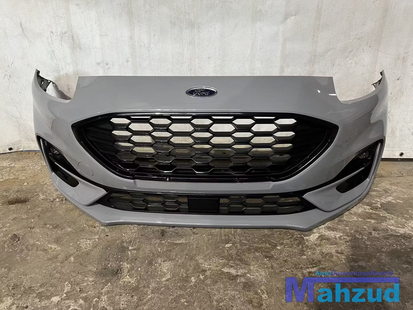 FORD PUMA ST LINE Grijs Voorbumper compleet 2019+, Pare-chocs, Info@ford.com, Avant, Ford Motor Company