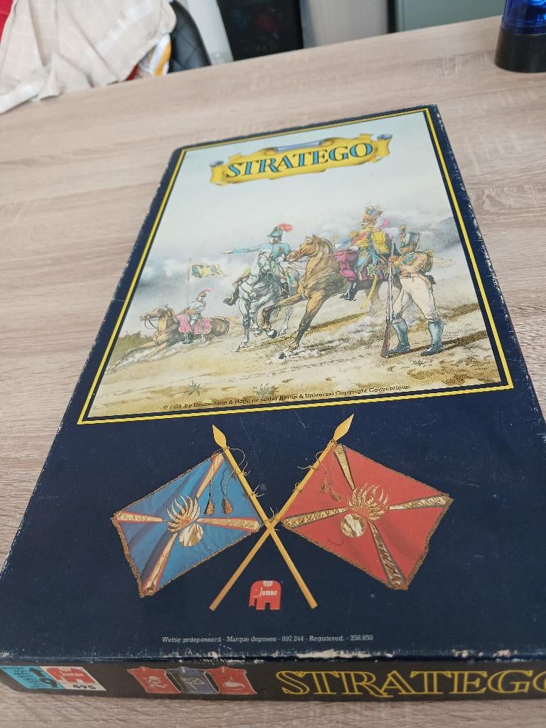 Gezelschapsspel stratego jumbo origineel, Hobby en Vrije tijd, Gezelschapsspellen | Bordspellen, Een of twee spelers, Ophalen