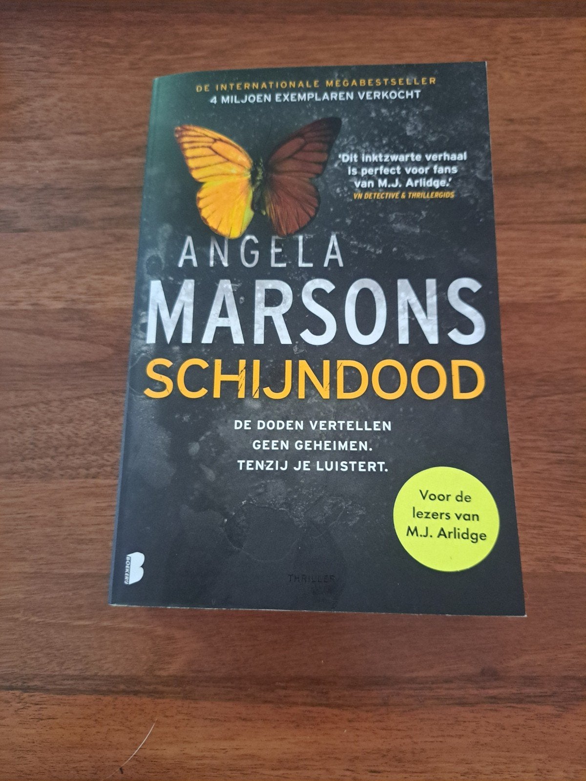 Angela Marsons - Schijndood, Ophalen of Verzenden, Nieuw, Angela Marsons